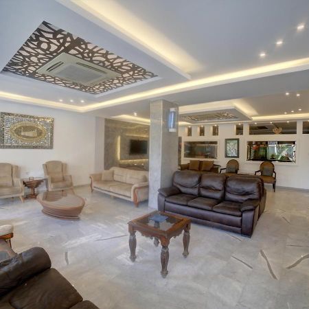 Shweiki International Hotel Акаба Екстер'єр фото